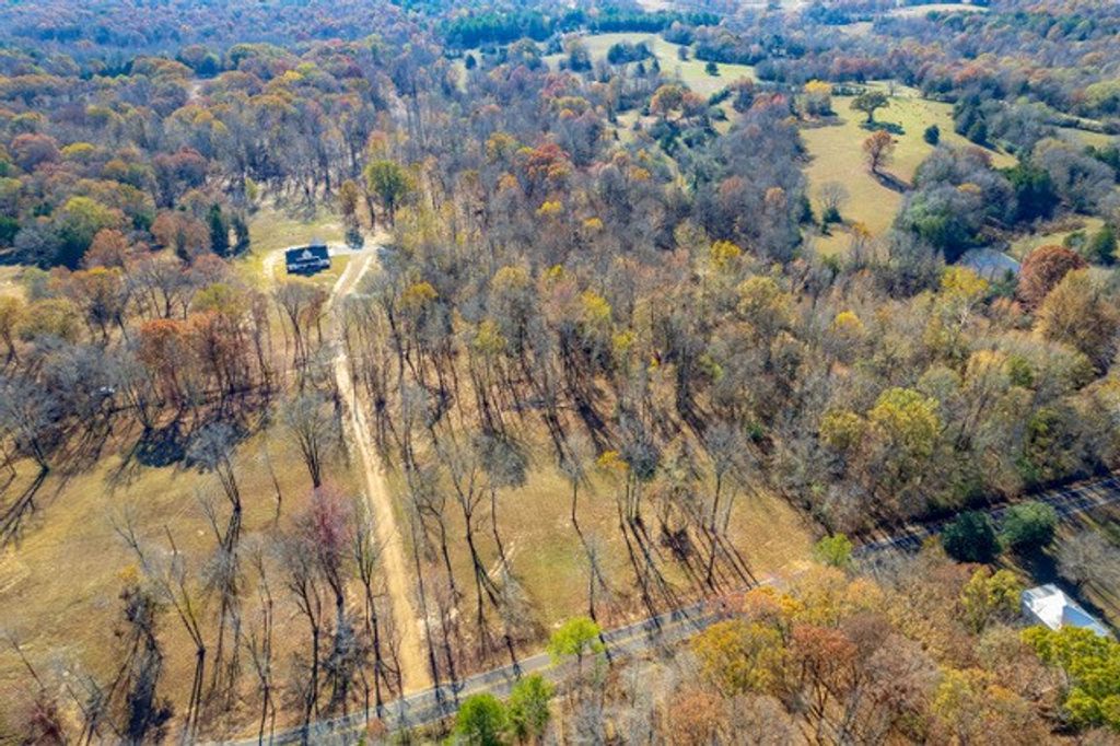 Photo of Lot 5 Brewer Road, BATESVILLE, MS 38606 (MLS # 164738)