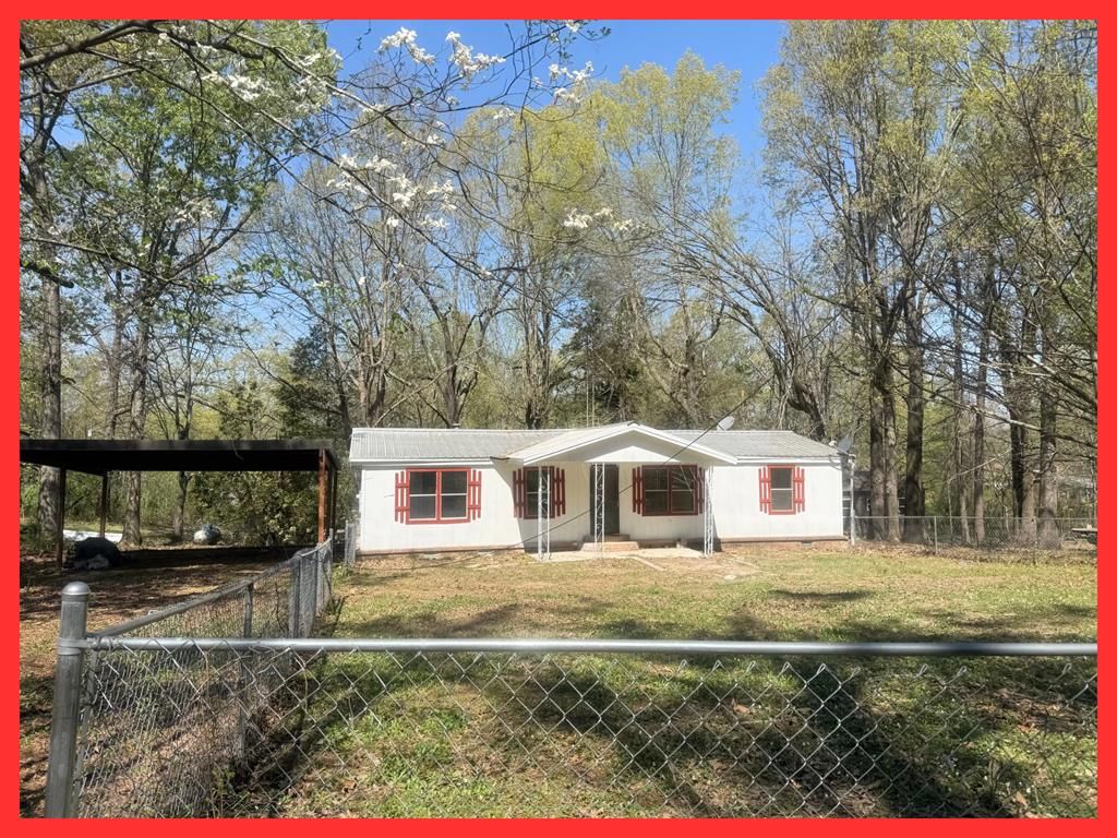 Photo of 219 Robin Road, WATER VALLEY, MS 38965 (MLS # 164437)