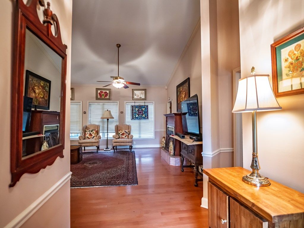 Photo of 313 N Main Street, SARDIS, MS 38666 (MLS # 166952)