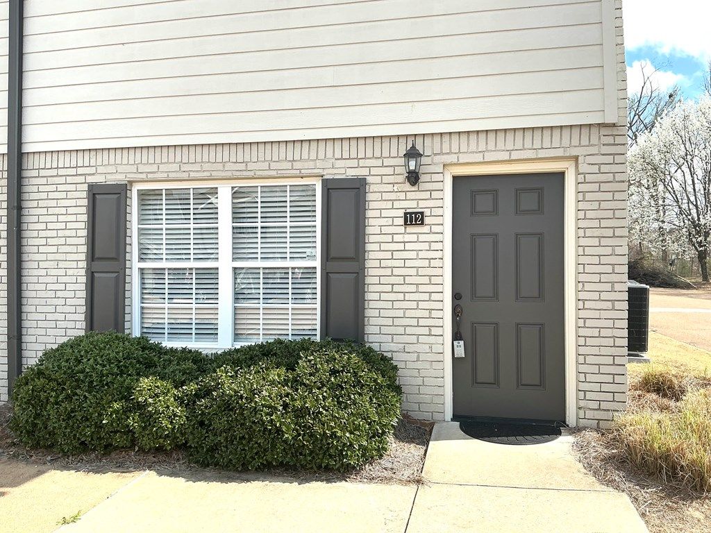 Photo of K-112 1802 West Jackson St, OXFORD, MS 38655 (MLS # 166774)