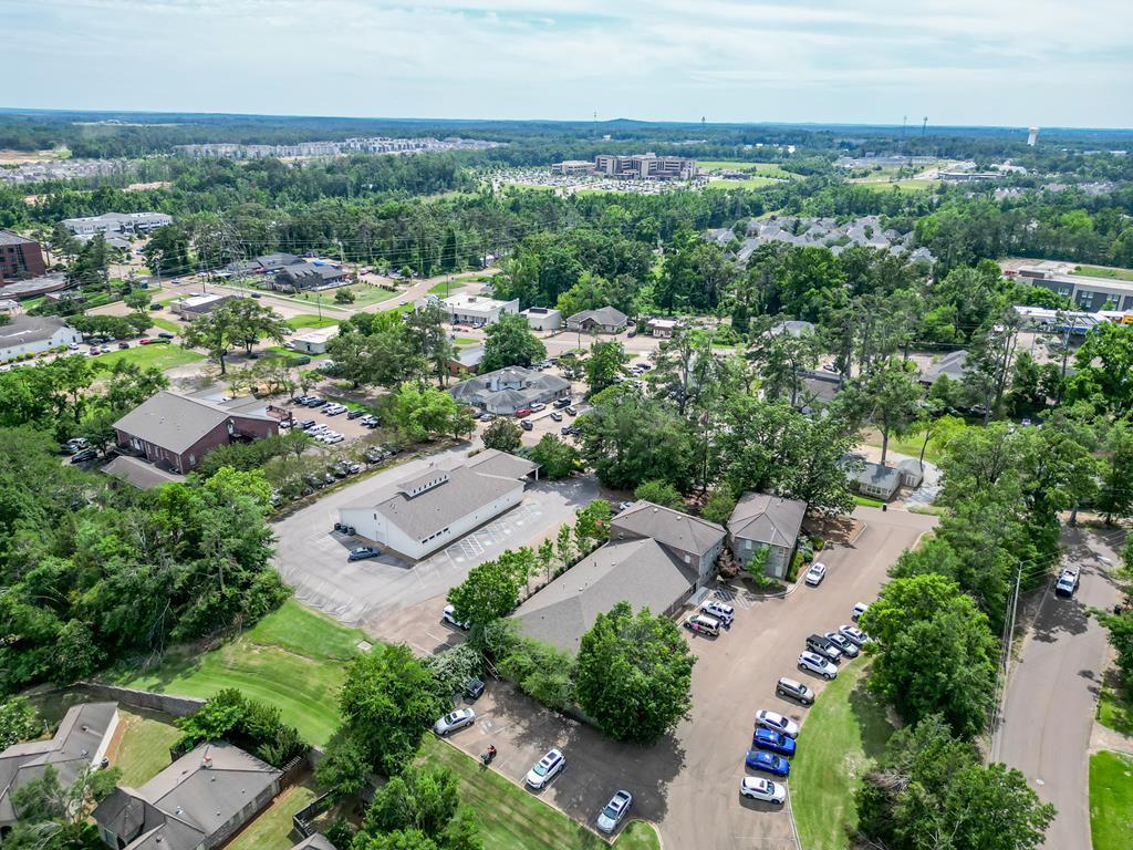 Photo of 1300 Access Rd. #300 RD, OXFORD, MS 38655 (MLS # 167711)