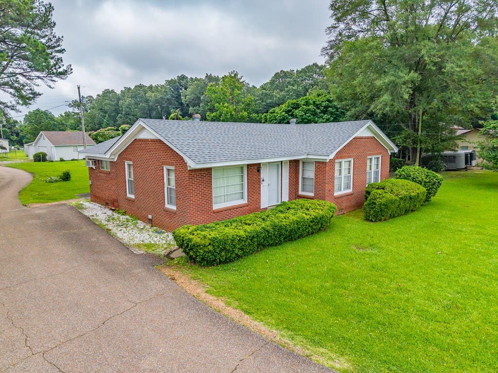 Photo of OXFORD, MS 38655 (MLS # 168239)