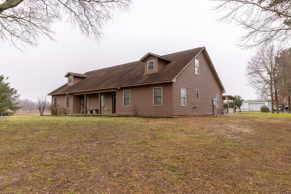 Photo of 268 Bryer Lake Drive, PONTOTOC, MS 38863 (MLS # 164667)