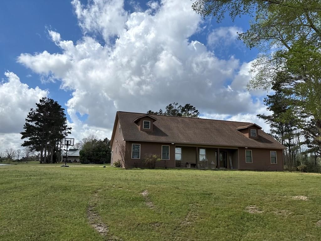 Photo of 268 Bryer Lake Drive, PONTOTOC, MS 38863 (MLS # 164667)
