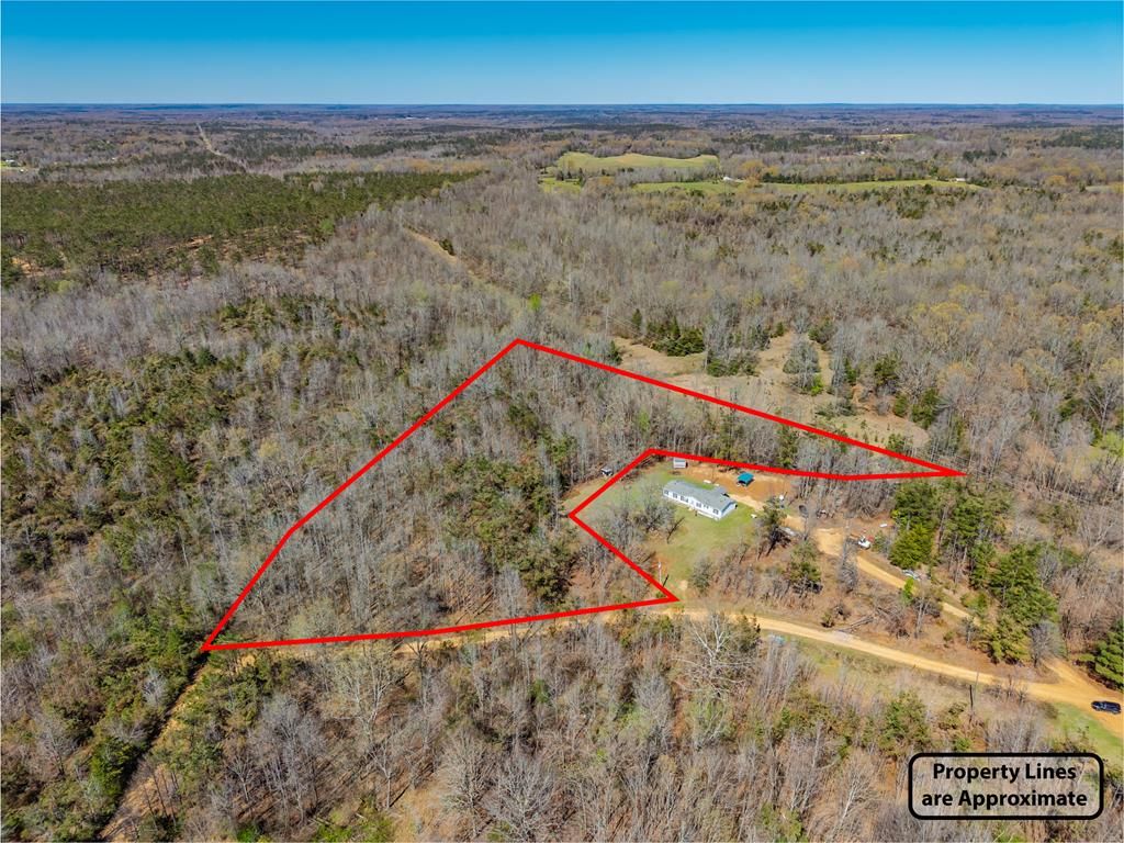 Photo of 0 Quincy Rd, BATESVILLE, MS 38606 (MLS # 166832)