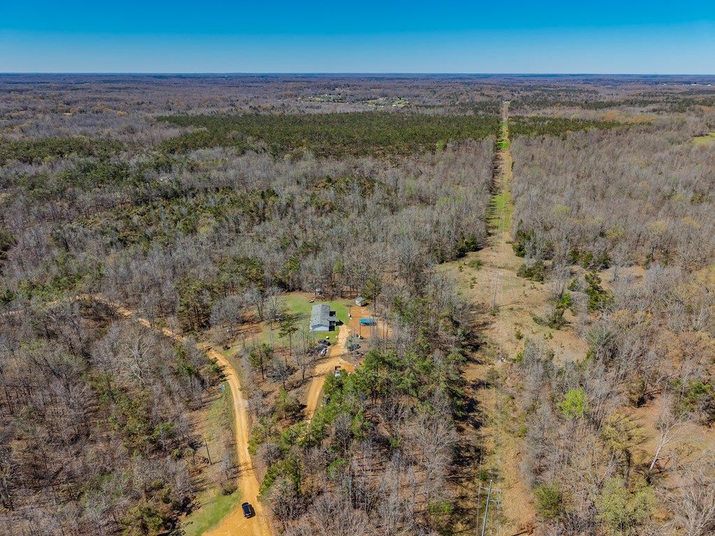 Photo of 0 Quincy Rd, BATESVILLE, MS 38606 (MLS # 166832)