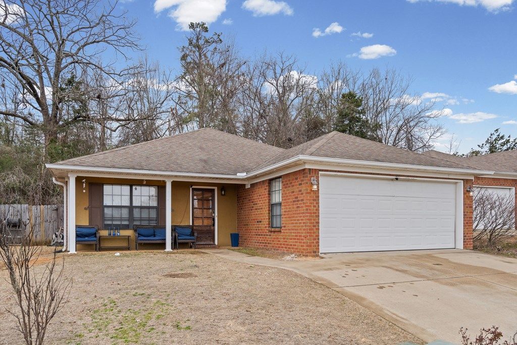 Photo of 204 Logan Lee Loop, OXFORD, MS 38655 (MLS # 164685)