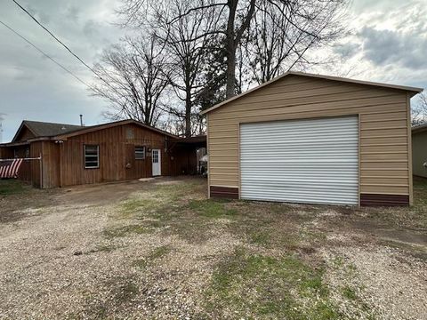 Photo of 106 Murphy Rd, SARDIS, MS 38666 (MLS # 164721)