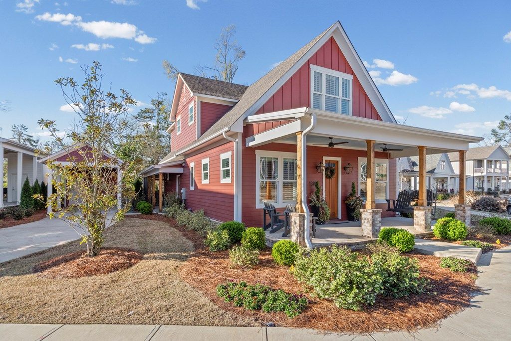 Photo of 1300 Pleasant Dr, OXFORD, MS 38655 (MLS # 167294)