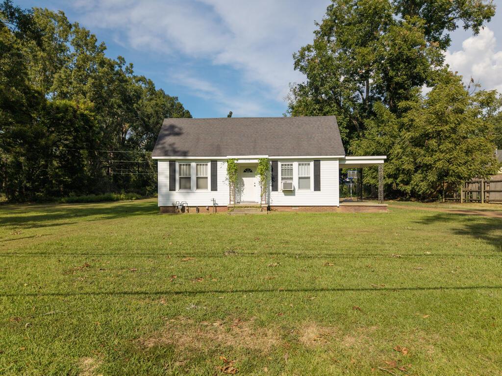 Photo of BATESVILLE, MS 38606 (MLS # 168442)