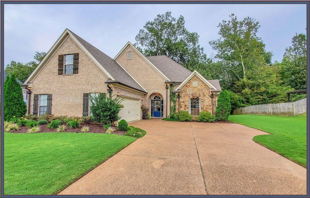 Photo of 1742 W Keenlan Dr, HERNANDO, MS 38632 (MLS # 164663)