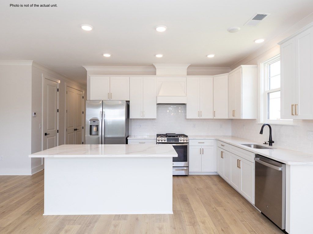 Photo of 431 Stillwater Lane, OXFORD, MS 38655 (MLS # 162036)