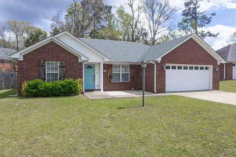 Photo of 149 Eagle Point Loop, OXFORD, MS 38655 (MLS # 167023)