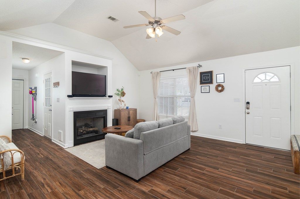 Photo of 149 Eagle Point Loop, OXFORD, MS 38655 (MLS # 167023)