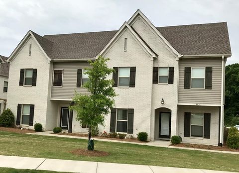 Photo of 100 Robbins, OXFORD, MS 38655 (MLS # 164636)