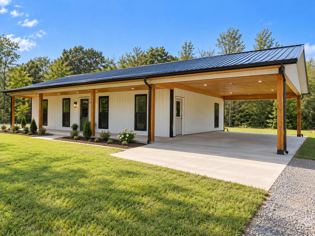Photo of COMO, MS 38619 (MLS # 168546)