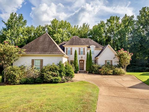 Photo of 11017 Covington Way, OXFORD, MS 38655 (MLS # 161901)