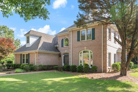 Photo of 1202 Old Lake Cove, OXFORD, MS 38655 (MLS # 161669)
