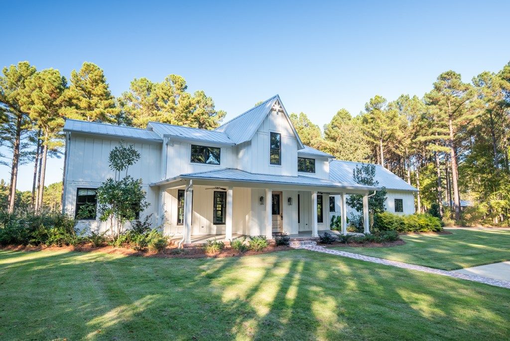 Photo of 386 (Lafayette County) County Road 378, WATER VALLEY, MS 38965 (MLS # 161928)