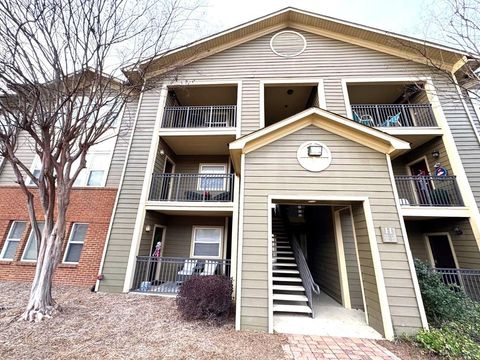 Photo of 2100 Old Taylor Rd #H330 Rd, OXFORD, MS 38655 (MLS # 166788)