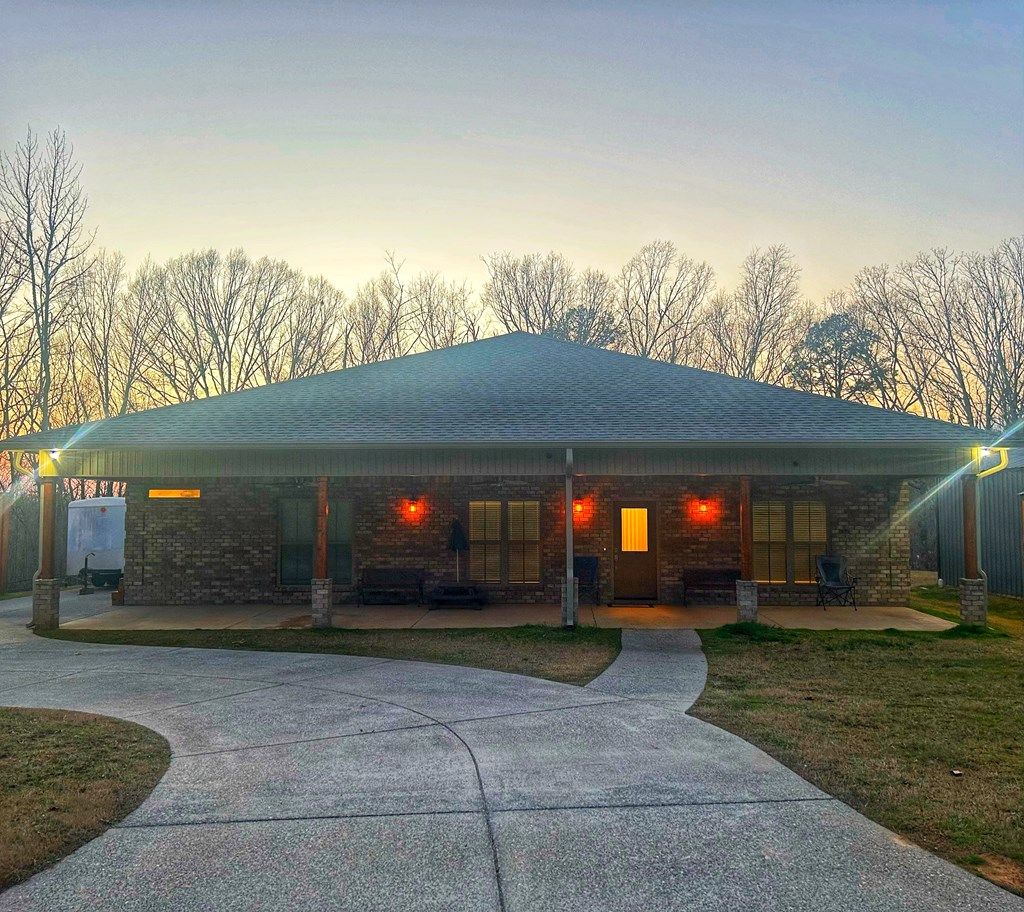 Photo of 69 Cr 451, OXFORD, MS 38655 (MLS # 167411)