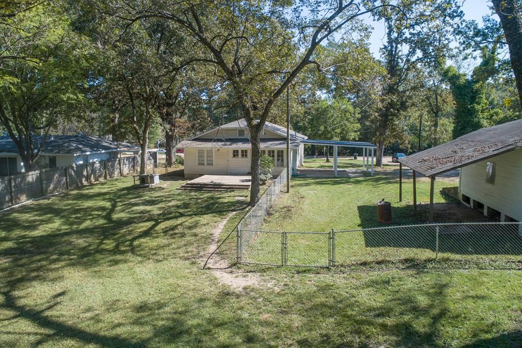 Photo of 209 N. Pontotoc, BRUCE, MS 38915 (MLS # 161635)