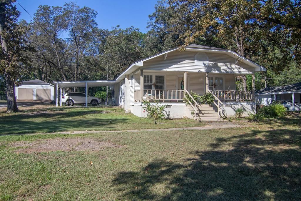 Photo of 209 N. Pontotoc, BRUCE, MS 38915 (MLS # 161635)