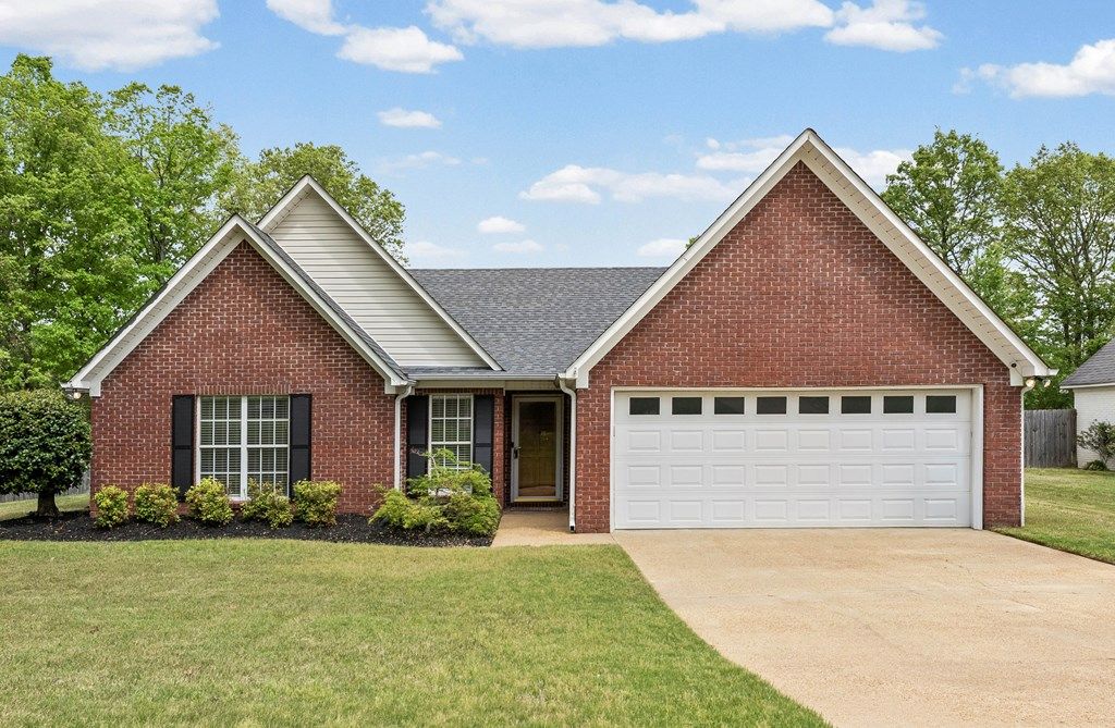 Photo of 312 Tanner Drive, OXFORD, MS 38655 (MLS # 167211)