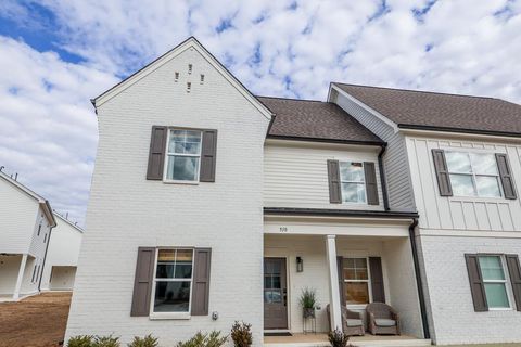 Photo of 510 Rosewood Drive, OXFORD, MS 38655 (MLS # 164587)