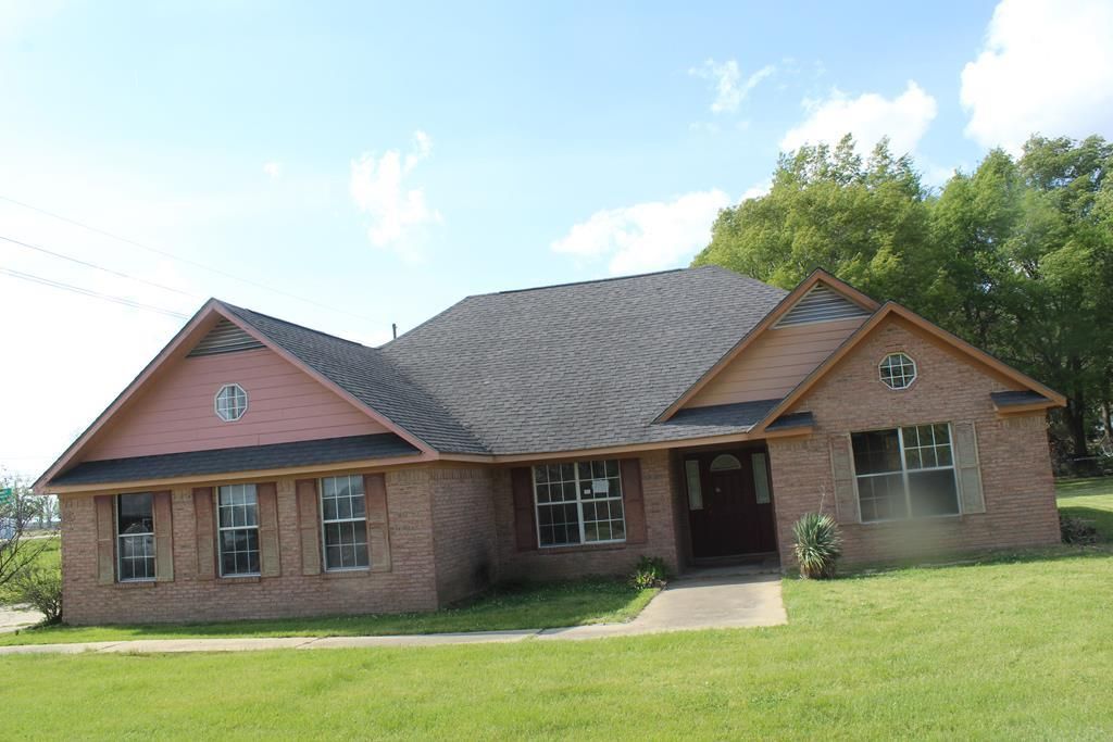 Photo of 11112 Highway 49 E, OTHER, MS 38966 (MLS # 167044)
