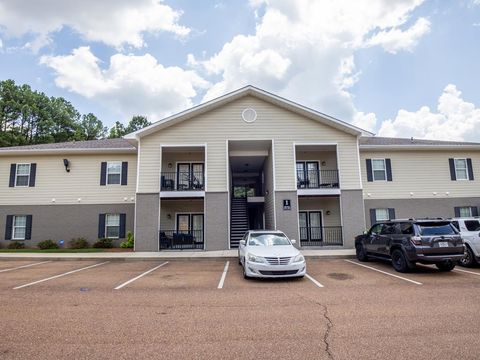 Photo of 1101 Molly Barr Rd #106 RD, OXFORD, MS 38655 (MLS # 167463)