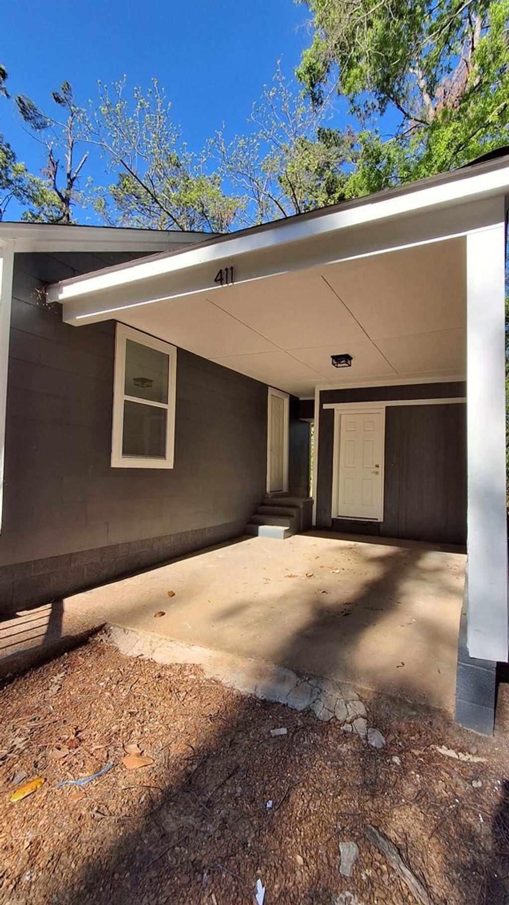 Photo of 411 Willa Street, BATESVILLE, MS 38606 (MLS # 167188)