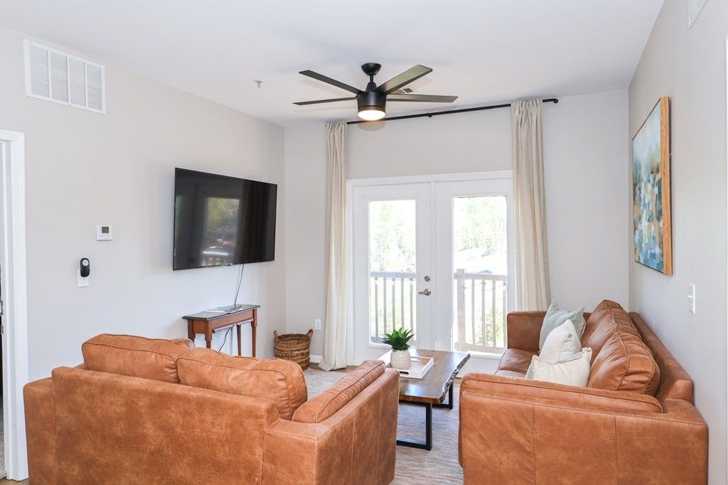 Photo of 204-33 Town Center Dr, OXFORD, MS 38655 (MLS # 167126)