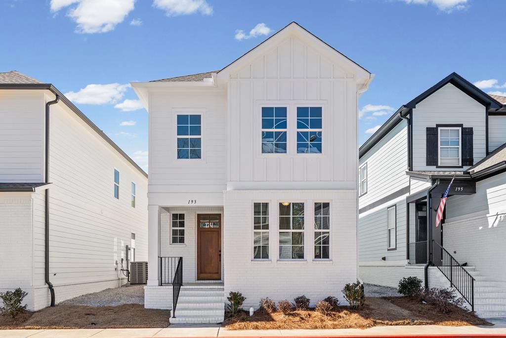 Photo of 193 Honeysuckle Way, OXFORD, MS 38655 (MLS # 164670)