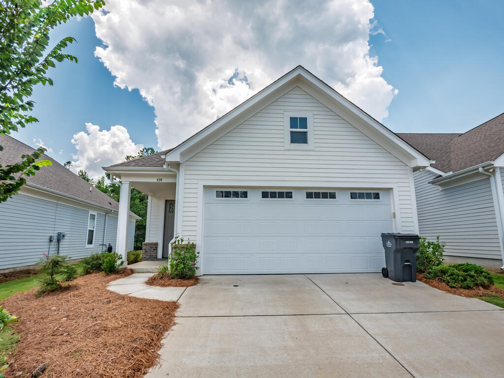 Photo of OXFORD, MS 38655 (MLS # 167979)
