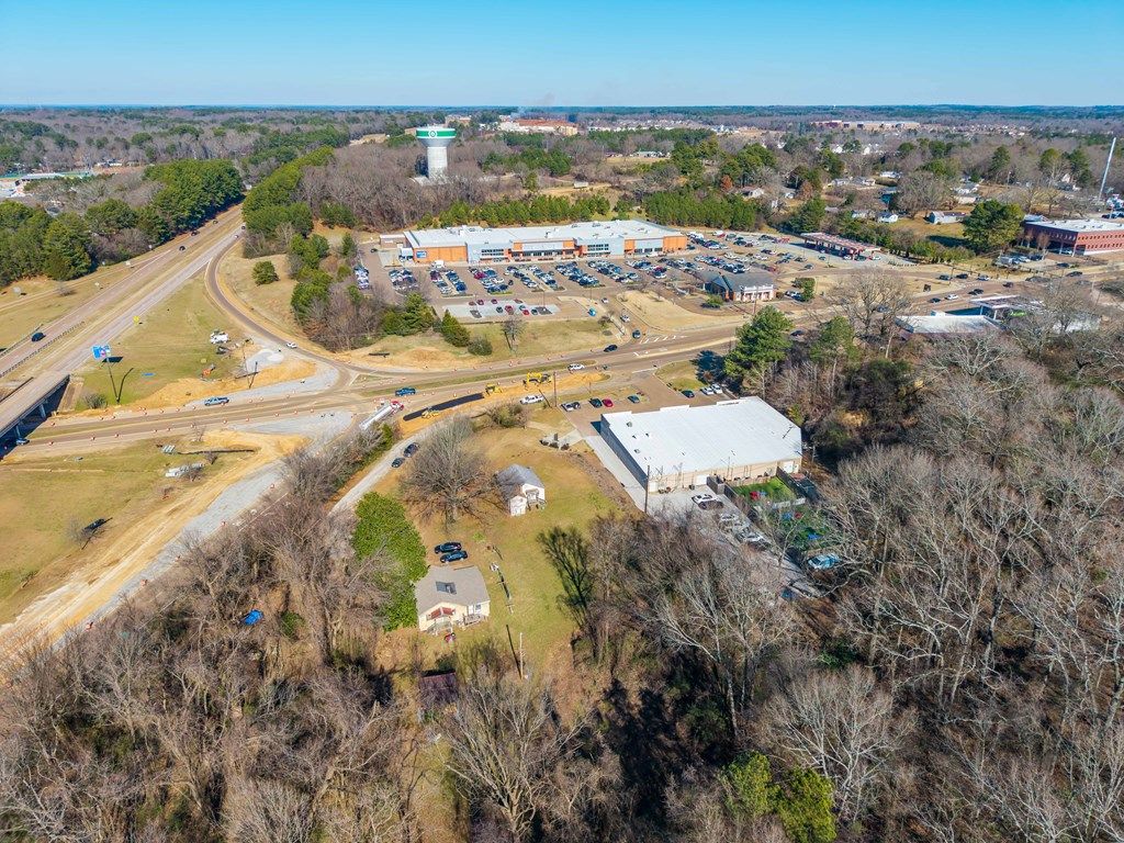 Photo of 301 Dede, OXFORD, MS 38655 (MLS # 164553)