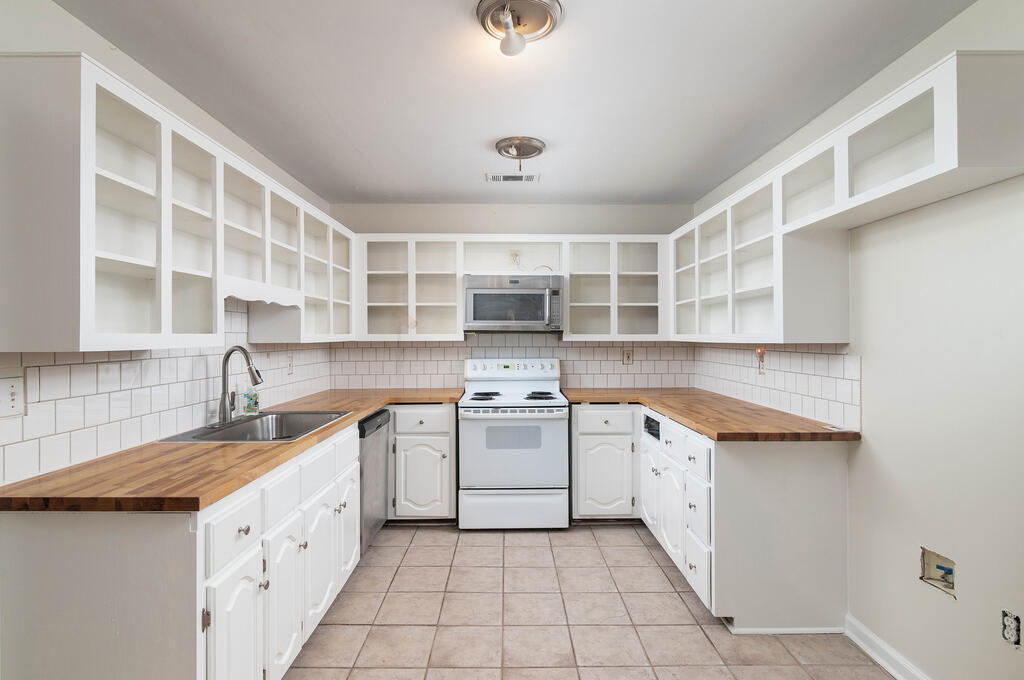 Photo of OXFORD, MS 38655 (MLS # 168296)