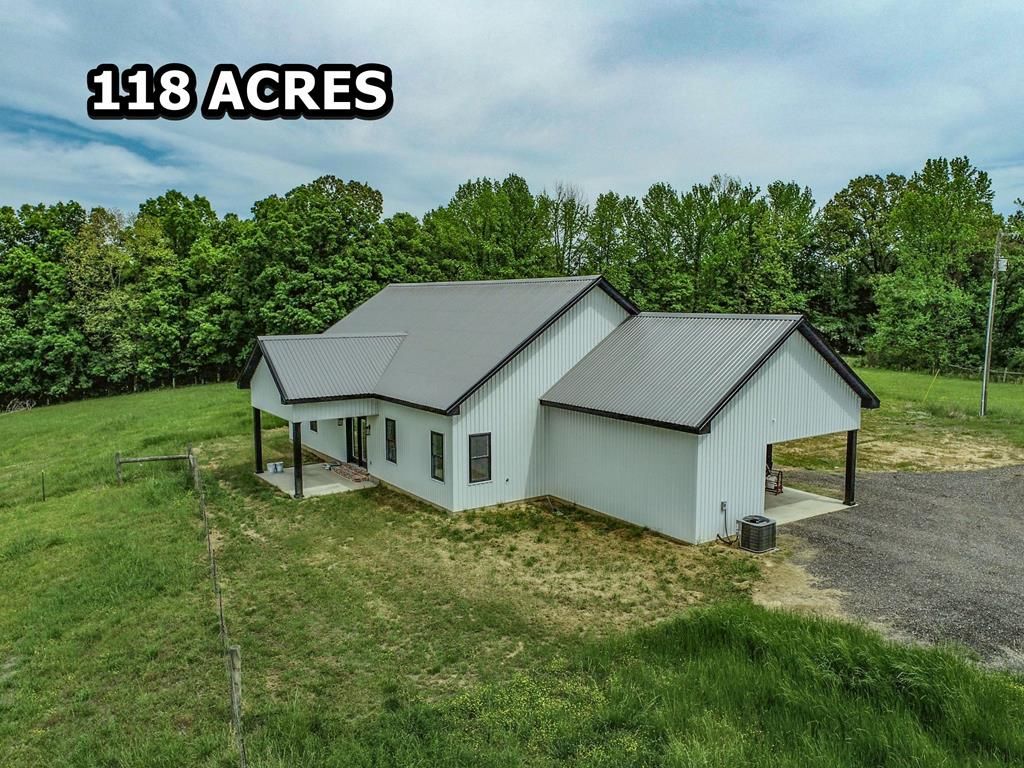 Photo of 118 Hawkins Road, COURTLAND, MS 38620 (MLS # 167513)