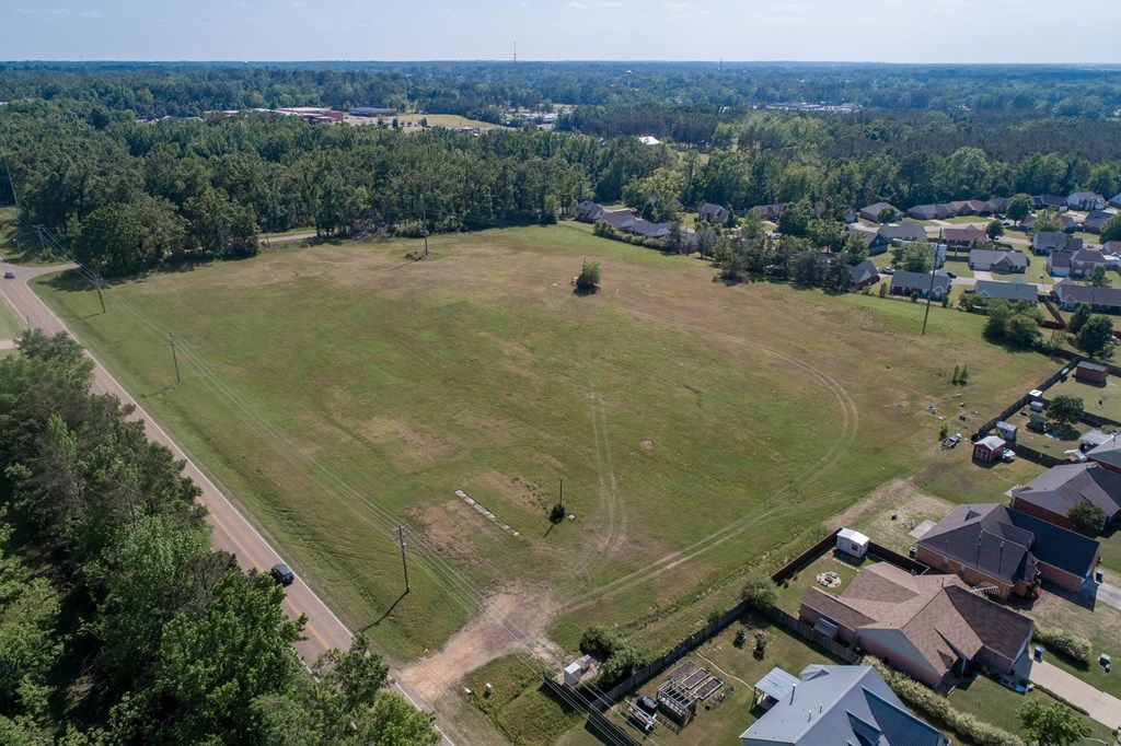 Photo of tbd Keating Road, BATESVILLE, MS 38606 (MLS # 167327)