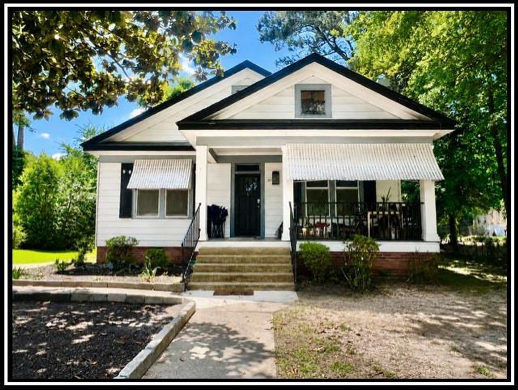 Photo of 371 S. College St, GRENADA, MS 38901 (MLS # 167702)