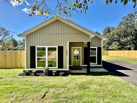 Photo of 257 County Road 217, OXFORD, MS 38655 (MLS # 160768)