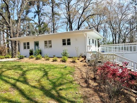 Photo of 116 Leighton Road, OXFORD, MS 38655 (MLS # 166903)