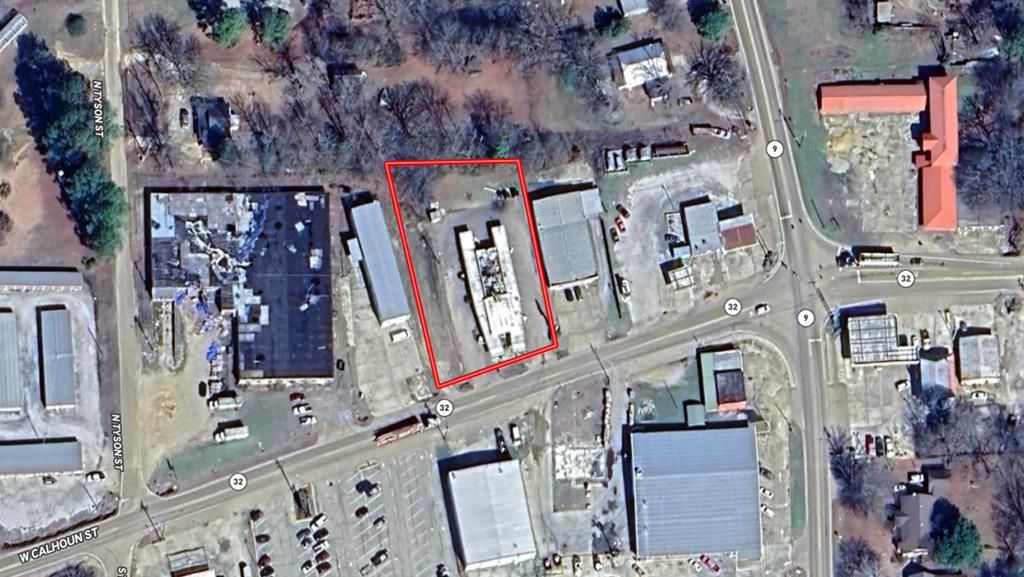 Photo of 210 W. Calhoun Street, BRUCE, MS 38915 (MLS # 166939)