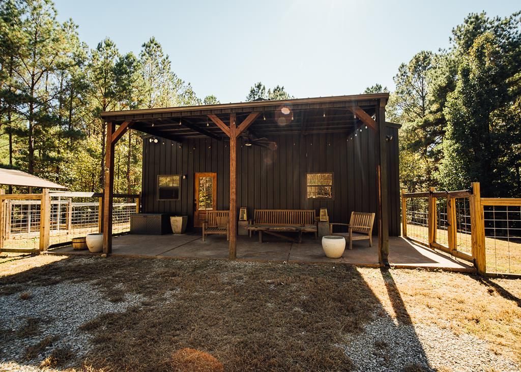 Photo of 200 County Road 444, OXFORD, MS 38655 (MLS # 161974)