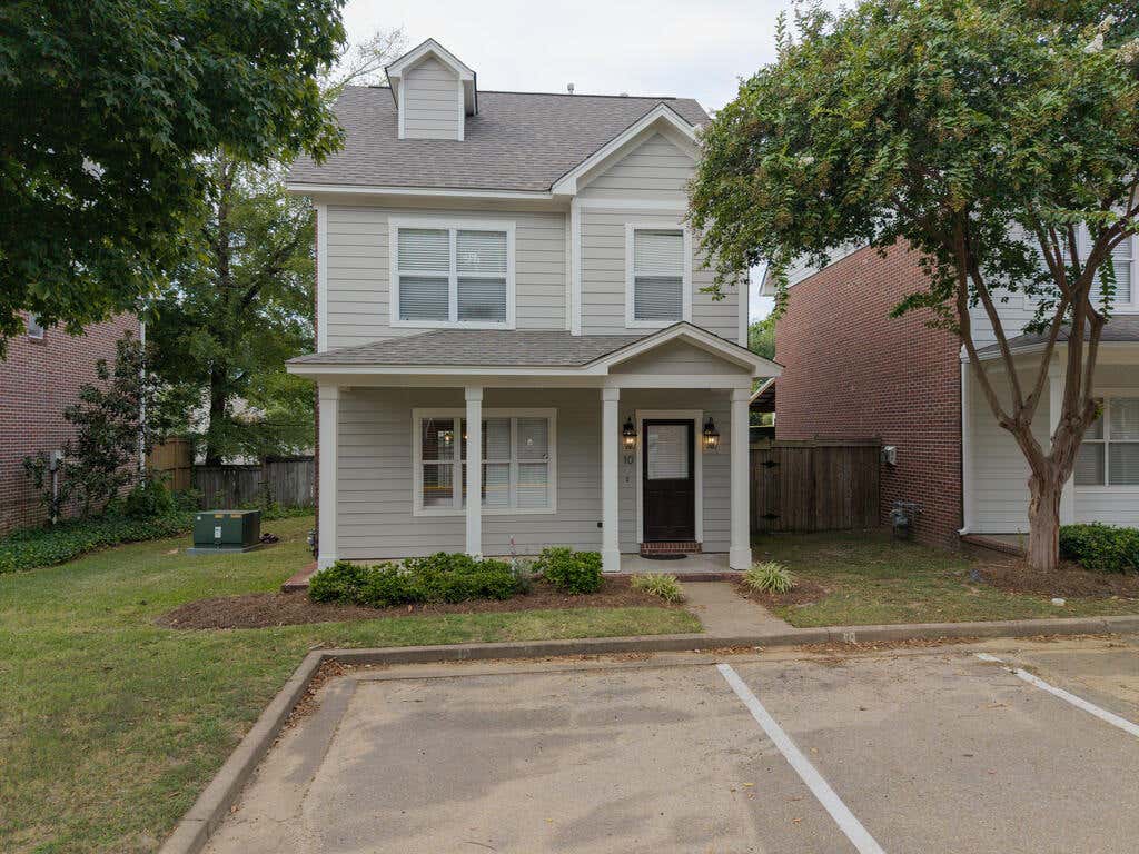 Photo of OXFORD, MS 38655 (MLS # 168301)