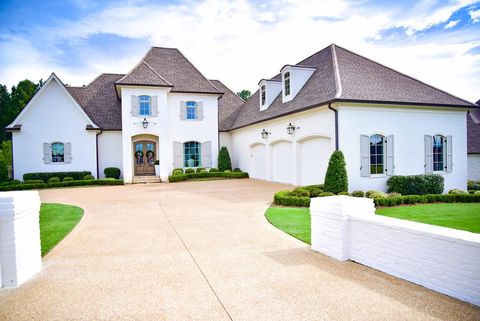 Photo of 512 Fazio, OXFORD, MS 38655 (MLS # 167583)
