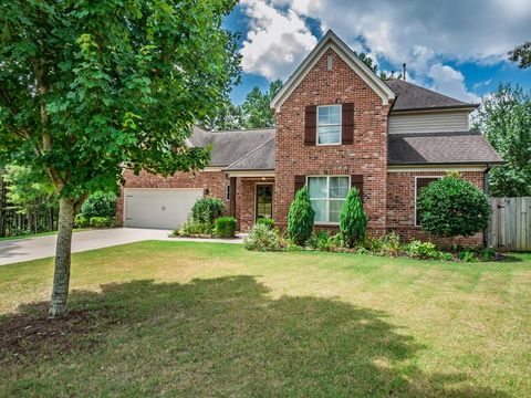 Photo of 123 Lakes Drive South, OXFORD, MS 38655 (MLS # 161197)