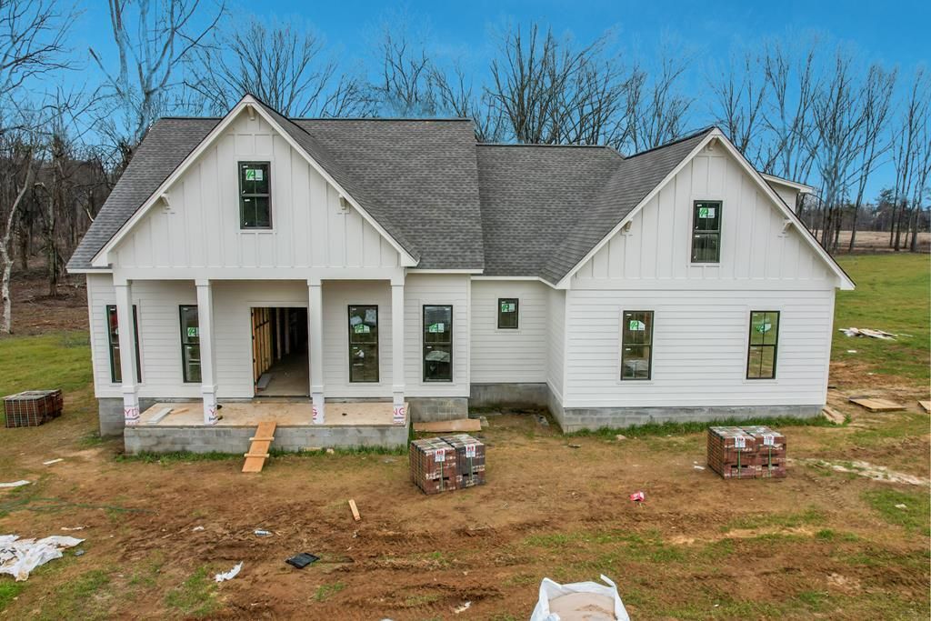 Photo of 717 Oxford Loop, NEW ALBANY, MS 38652 (MLS # 162099)