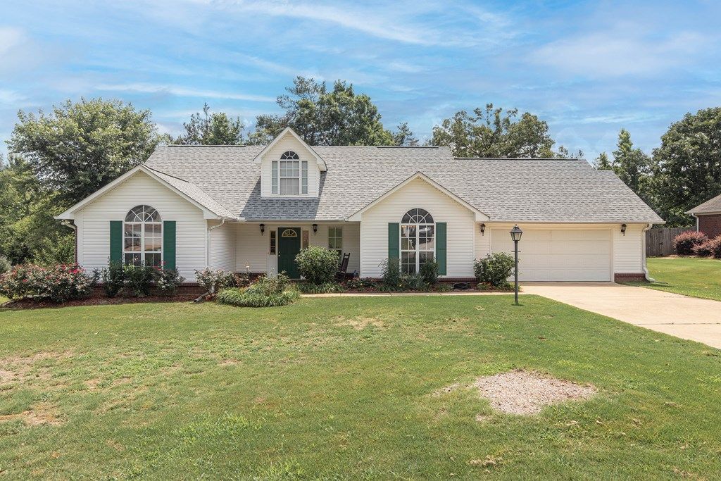 Photo of 136 Peyton Circle, OXFORD, MS 38655 (MLS # 167636)