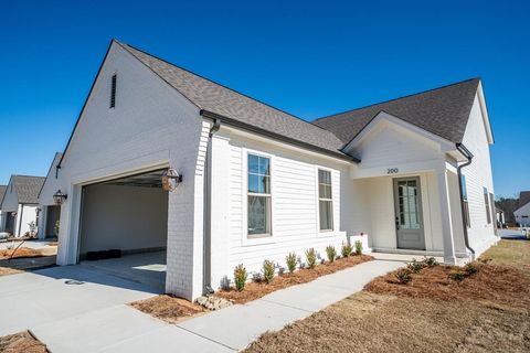 Photo of 200 Grove View Drive, OXFORD, MS 38655 (MLS # 161975)